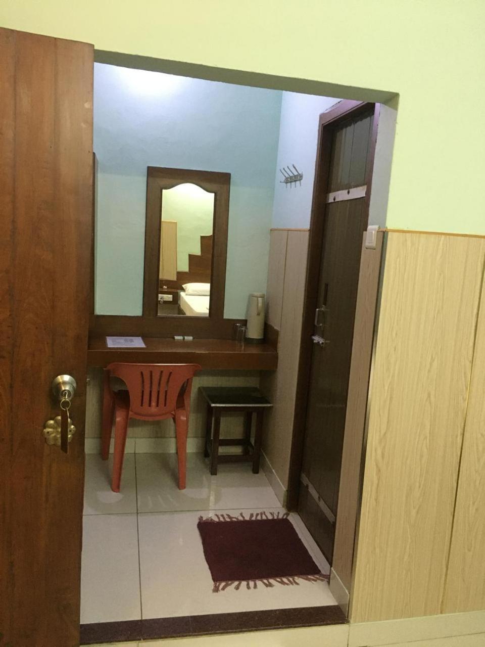 Valli Hotel Thanjavur Exterior foto